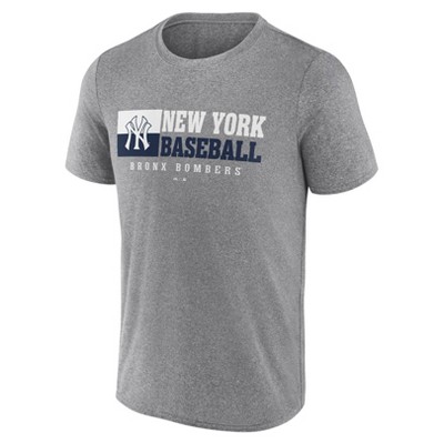 MLB New York Yankees Men's Gray Short Sleeve T-Shirt
