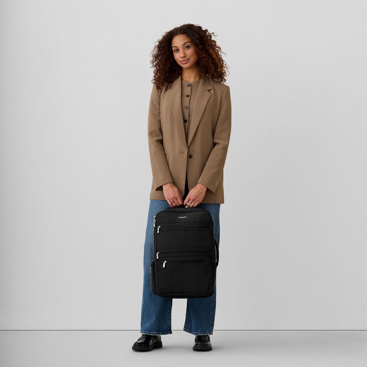 baggallini Modern Convertible Expandable Travel Duffle Backpack - thumbnail 2