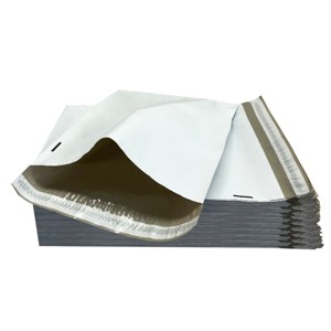 UOFFICE Pacl of 500 Poly Mailers Bags 12"x15.5" - #4 Envelopes with Self-Sealing Closure - 1 of 4