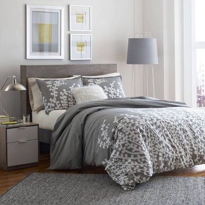 Gray and White Cotton Reversible Full Comforter Set