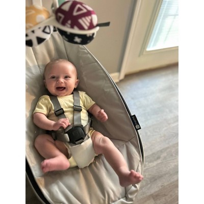 Classic Gray Smart Plug-in Musical Baby Rocker