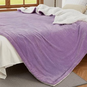 GustoWave Electric Waffle Fast Heating Flannel Blanket, Purple for Best Gift - 1 of 4