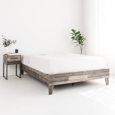 Rustic Gray Queen Platform Bed with Wood Frame