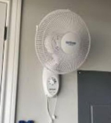 New! Hurricane sup. store Oscilating wall fan