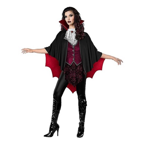 Asian Beautiful Women Who Wear Vampire Costume Fashion and