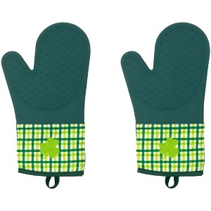 Northlight Plaid Shamrock St. Patrick's Day Kitchen Oven Mitts - 12.5" - Green - Set of 2 - 1 of 4