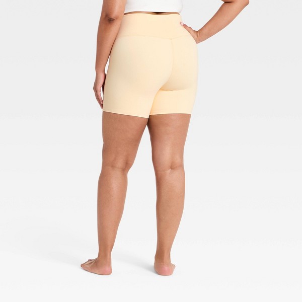 Shorts de ciclismo de cintura ultra alta Everyday Soft 6" para mujer - All In Motion™ 7