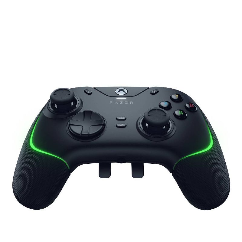 Razer Wolverine V2 Chroma Wired Controller For Xbox Series X|S/Xbox One, 3 of 12