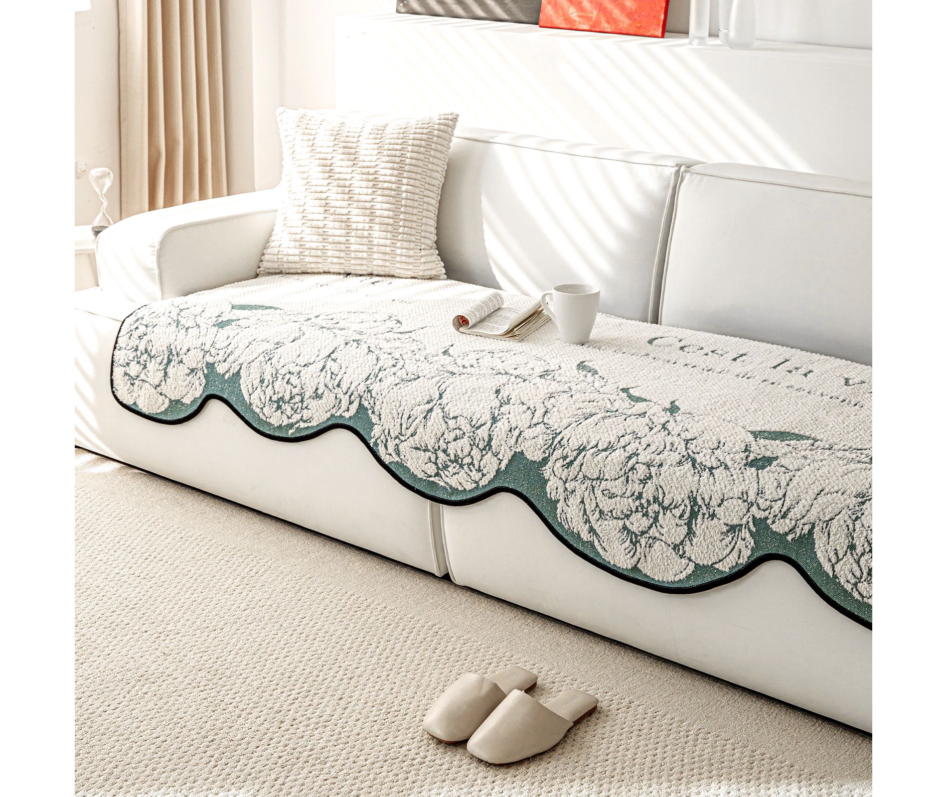 Bekrvio Floral Velvet Couch Cover, Anti-Slip, Washable, Pet-Friendly Sofa Mat for 4 Cushion Couch Protector Sofa Slipcover, 35'' x 82'', Blue