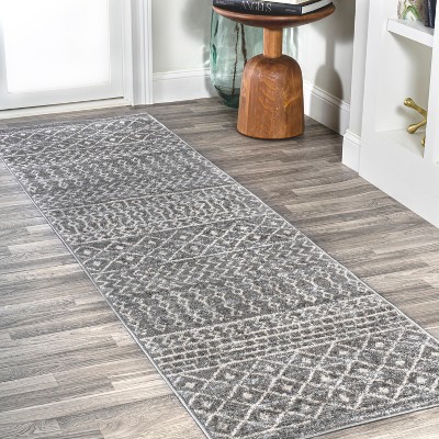 2'x8' Runner Loomed Trellis Runner Gray - Jonathan Y : Target