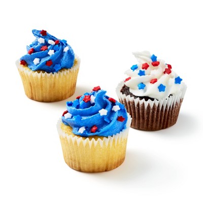 Patriotic Red, White & Blue Variety Mini Cupcakes - 10oz/12ct - Favorite Day™