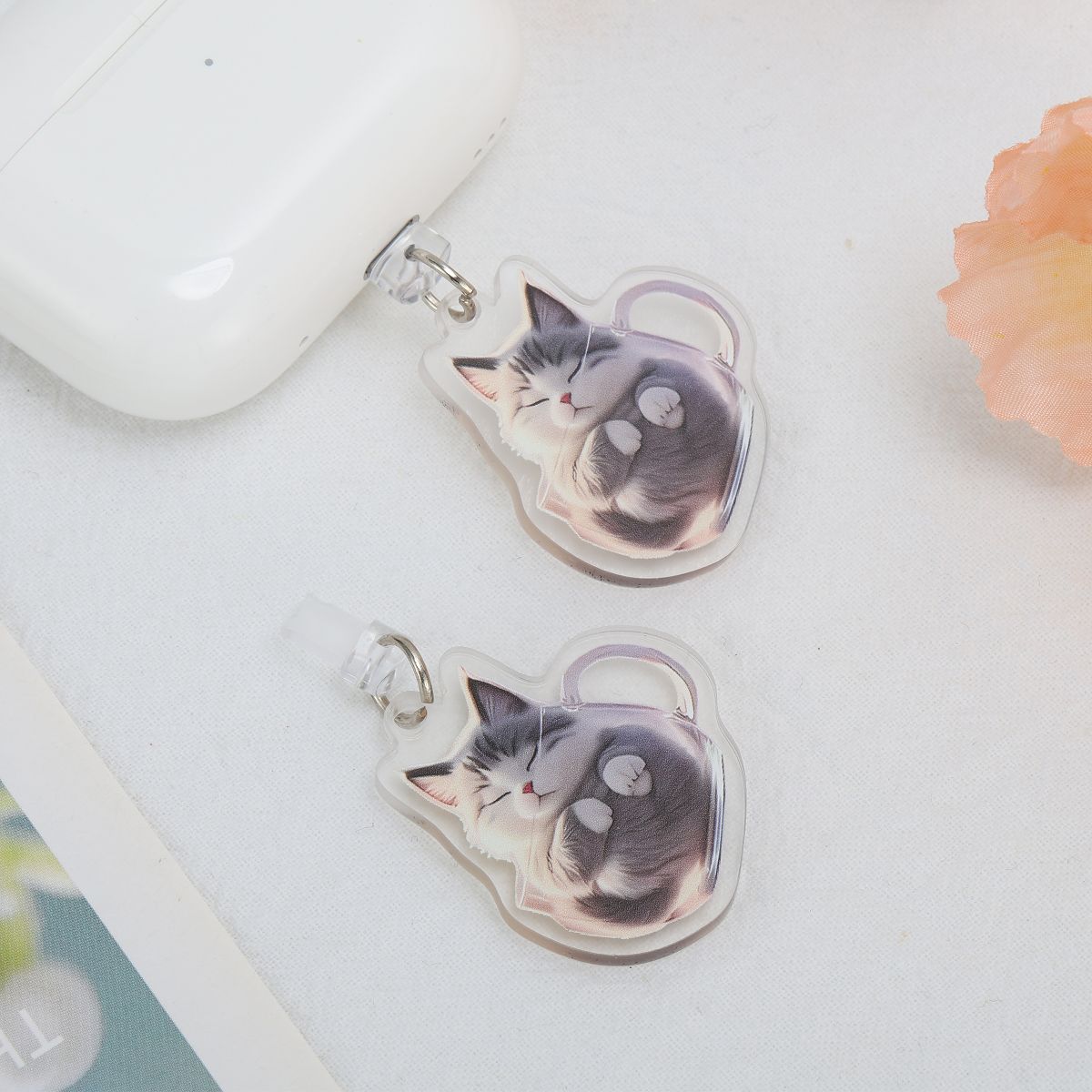 Unique Bargains Cat Pendants Dust Plug Charm for Lightning Light Gray White 2 Pcs - thumbnail 3