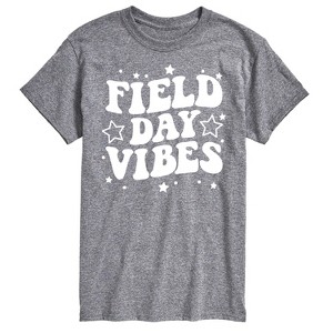 Men's - Instant Message - Field Day Vibes Short Sleeve Graphic T-Shirt - 1 of 4