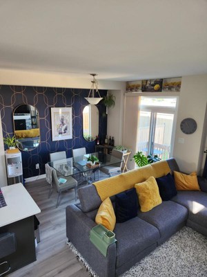 Guest review image 1 of 2, zoom in