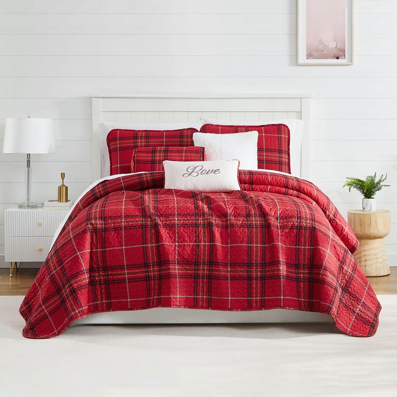 Southshore Fine Living Vilano Plaid Oversized 6-Piece Quilt Bedding Set with coordinating shams, 1 of 7