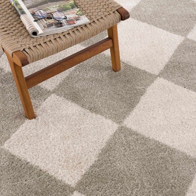Hauteloom Arilla Gray Washable Diamond Area Rug