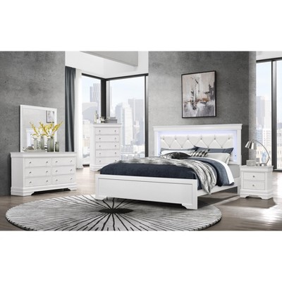 Vynxaria Crocodile Metallic White Nightstand ¨C Contemporary Elegance with Crystal Accents