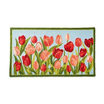Indoor/Outdoor Pink Tulips Hooked Polypropylene Accent Rug