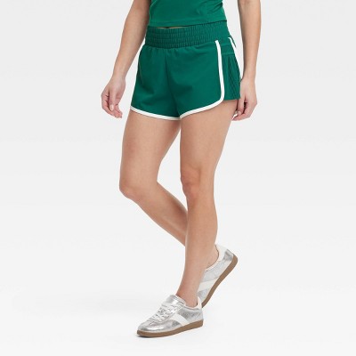 Women's Woven Mid-rise Piped Dolphin Shorts 2.5