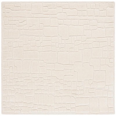 Manhattan MAN575 Hand Tufted Indoor Rug - Safavieh