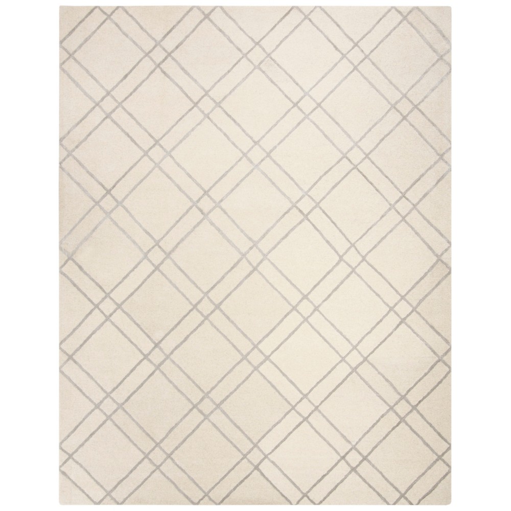 8'x10' Crosshatch Tufted Area Rug Ivory/Silver - Safavieh