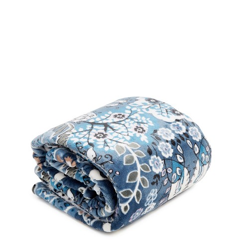 Vera bradley fleece blanket hot sale