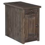 Wyndahl Chairside End Table Rustic Brown - Signature Design by Ashley