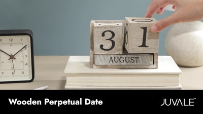 YUUFUU Wooden Perpetual Desk Calendar Blocks, Cute Desk