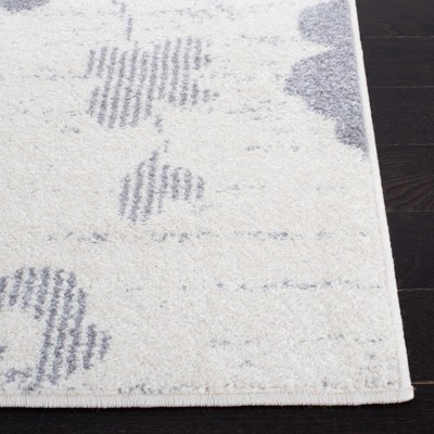 Chic Lodge Style Ivory Square Synthetic Easy-Care Area Rug