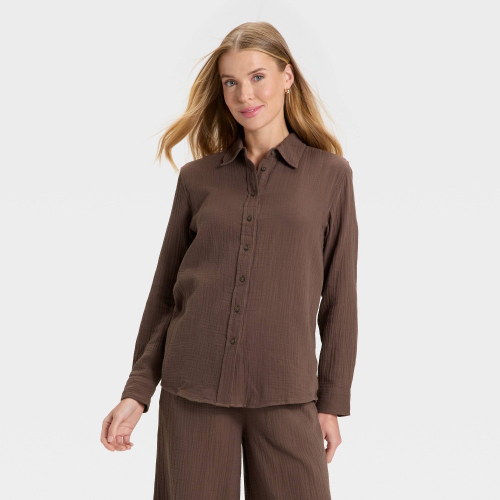 Women's Long Sleeve Gauze Collared Button-Down Shirt - Universal Thread™ Brown L
