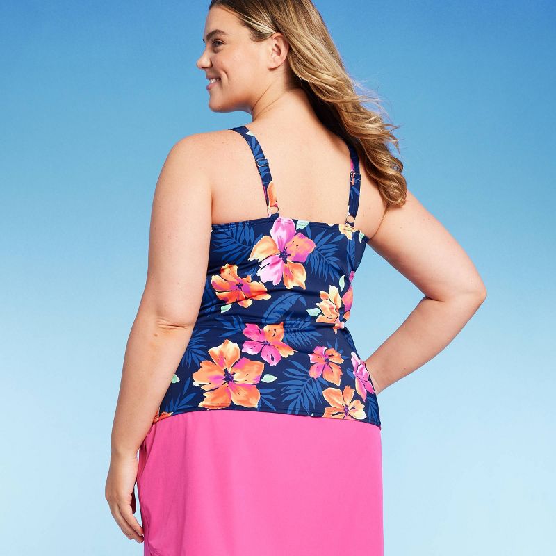 Lands' End Women's UPF 50 Twist-Front Underwire Tankini Top, 2 of 6