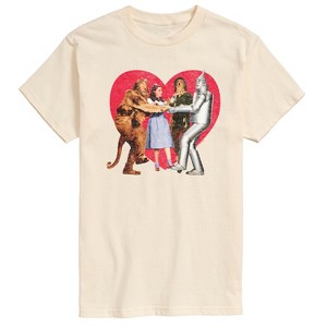 Men's - Wizard of Oz - Dorthy and Friends Photo Heart Short Sleeve Graphic T-Shirt - 1 of 4