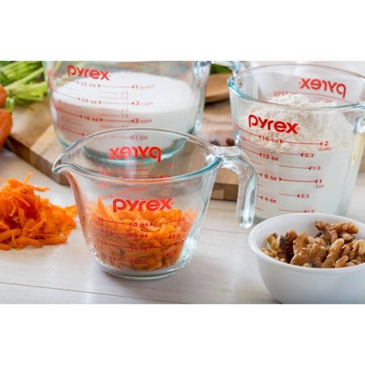 Pyrex 3-Piece Clear Glass Measuring Cup Set with Red Markings