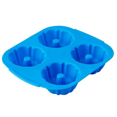 Wilton Non-Stick Mini Fluted Tube Pan, 12-Cavity 