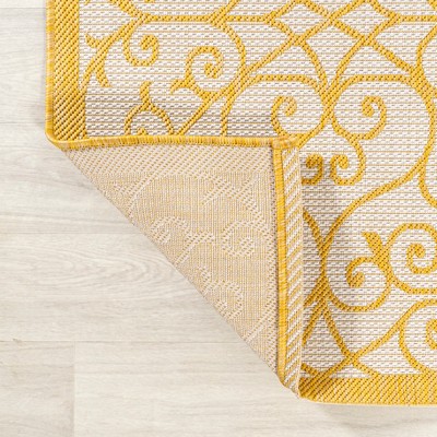 Madrid Cream and Yellow Filigree 5' x 7' Synthetic Rug