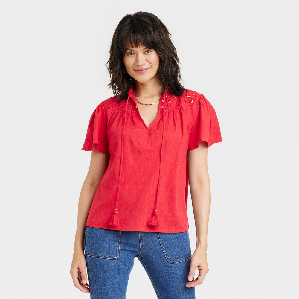 Size M Women's Short Sleeve V-Neck Woven Eyelet Top - Knox Rose™ Red 