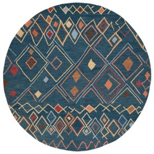 Suzani SZN314 Hand Hooked Indoor Indoor Rugs - Safavieh - 1 of 3