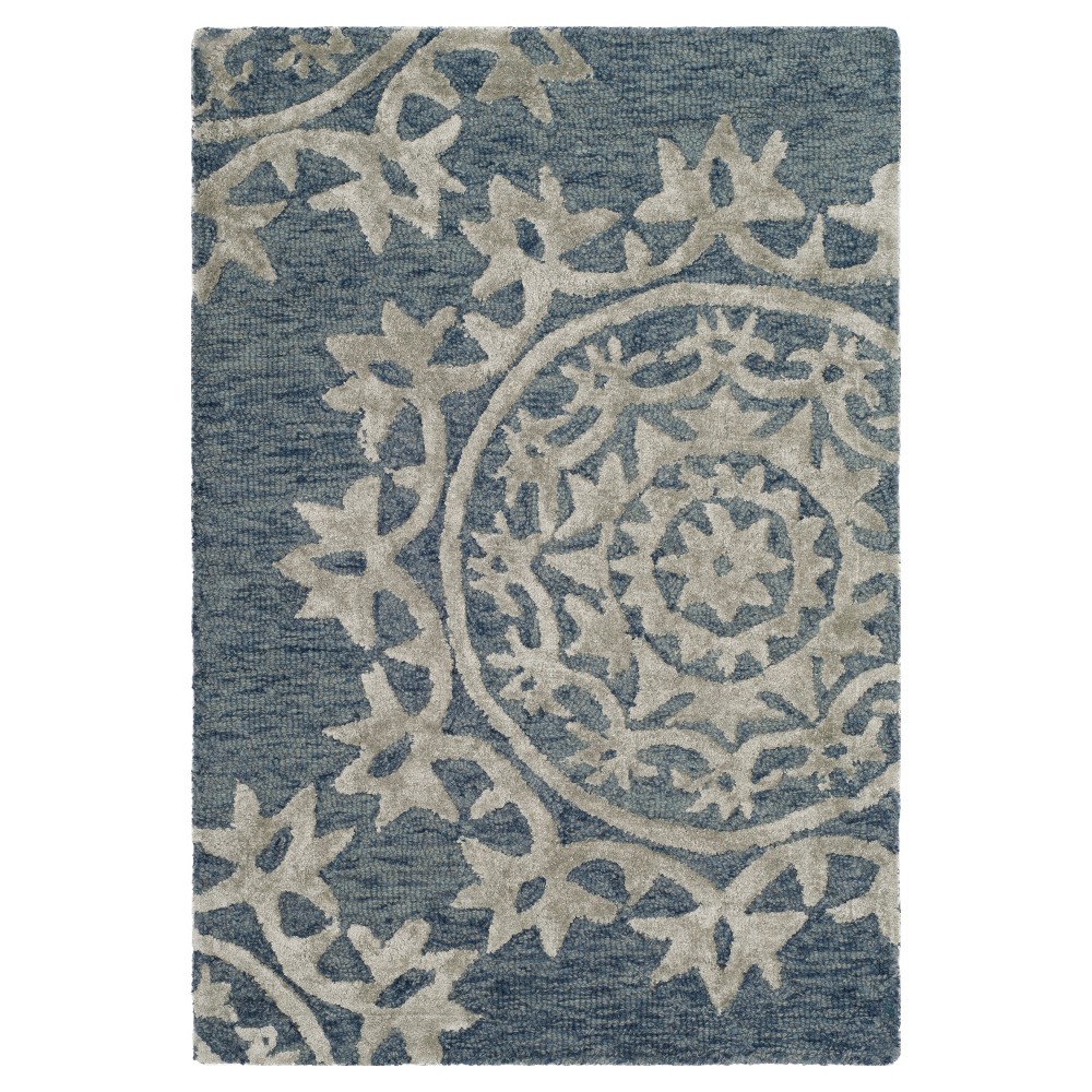 Blue Floral Tufted Accent Rug 2'x3' - Safavieh