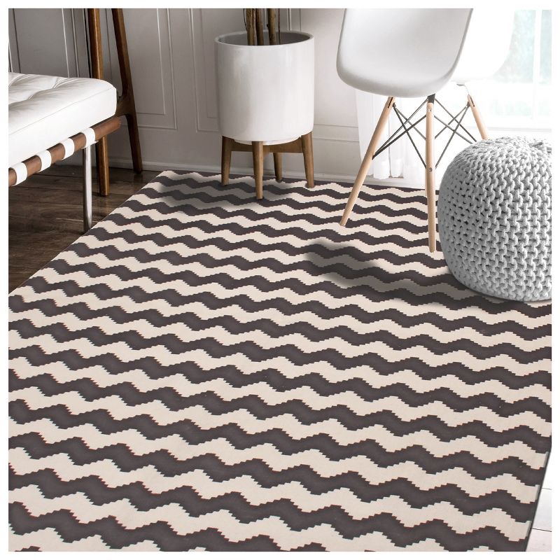 Modern Chevron Zig-Zag Geometric Printed Ultra-Soft Cotton High-Traffic Long-Lasting Indoor Transitional Eclectic Casual Area Rug by Blue Nile Mills, 2 of 3