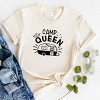 Simply Sage Market Camp Queen Trailer Short Sleeve Tee - 3 of 4
