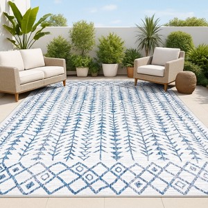 Tokay Bohemian Inspired Geometric Indoor/Outdoor Area Rug - JONATHAN Y - 1 of 4
