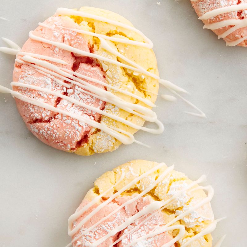 Betty Crocker Delights Strawberry Super Moist Cake Mix - 13.25oz, 4 of 12