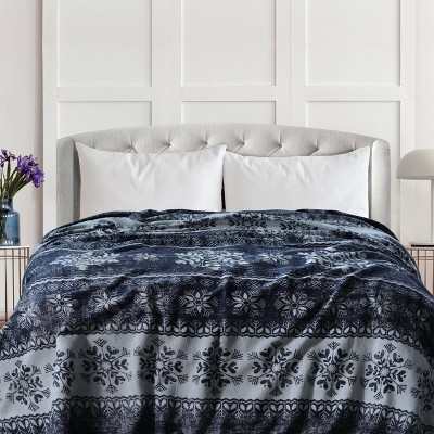 Tribeca Living Organic Cotton Oversized Blanket