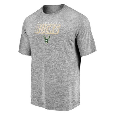 milwaukee bucks t shirt