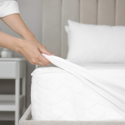 Full Size White Cotton Breathable Waterproof Mattress Protector