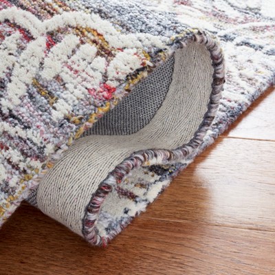 Metro 4' x 6' Red and Ivory Hand-Tufted Wool Area Rug