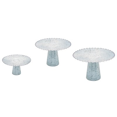 Transpac Metal 13.75 in. Silver Spring Plant Risers Set of 3