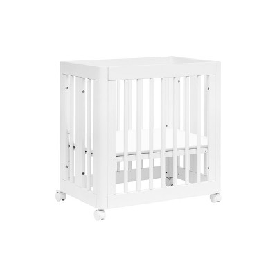 Yuzu White Pine 8-in-1 Convertible Crib with Conversion Kits