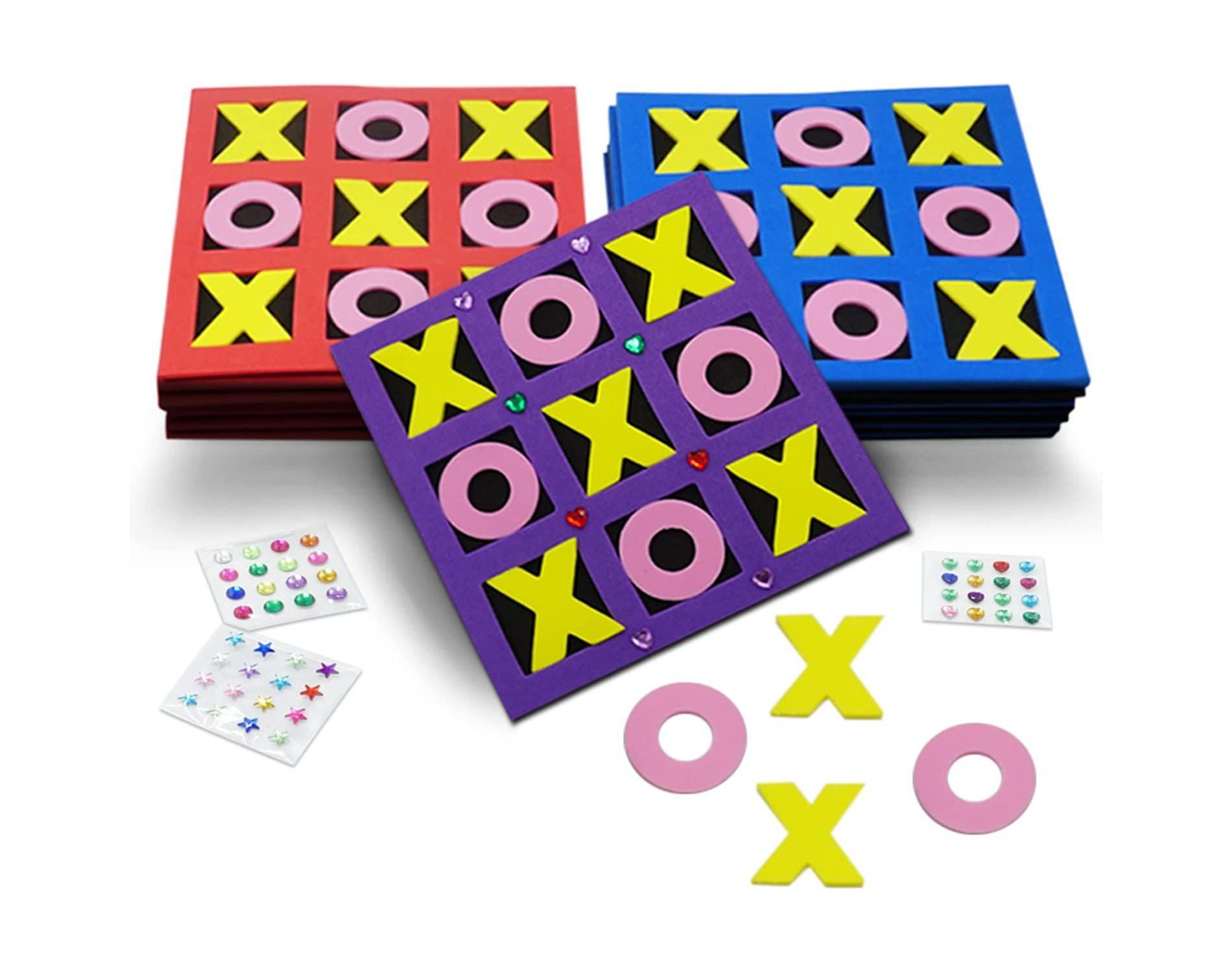 4E's Novelty 24 Pack Tic Tac Toe Game – Kids Valentine’s Gifts, Classroom Exchange Party Favors
