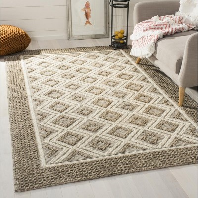 Ivory and Beige Hand-Knotted Wool 6' x 9' Area Rug
